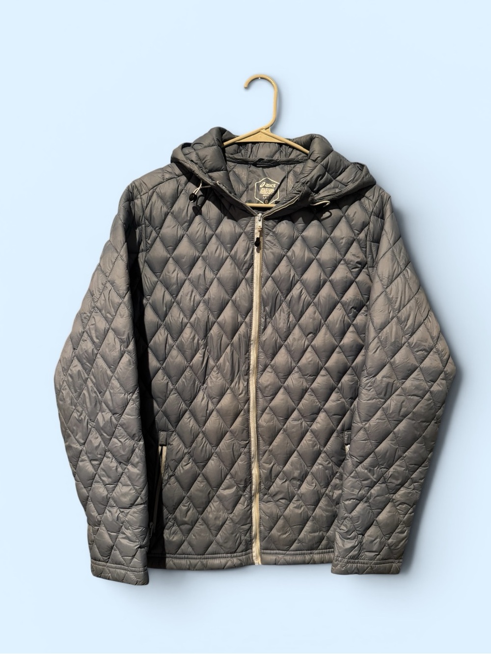 Asics Quilted Hooded Jacket in Blue with Zipper